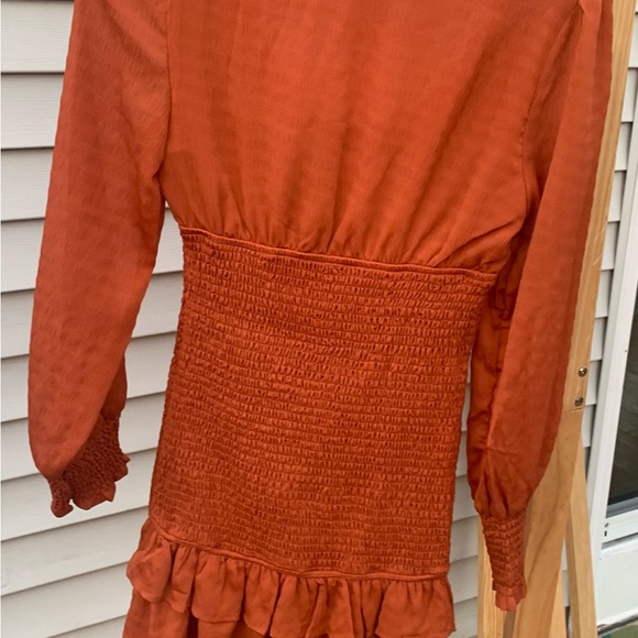 4/$15 NWOT Storia Terracotta smocked bodycon dress - Picture 7 of 7